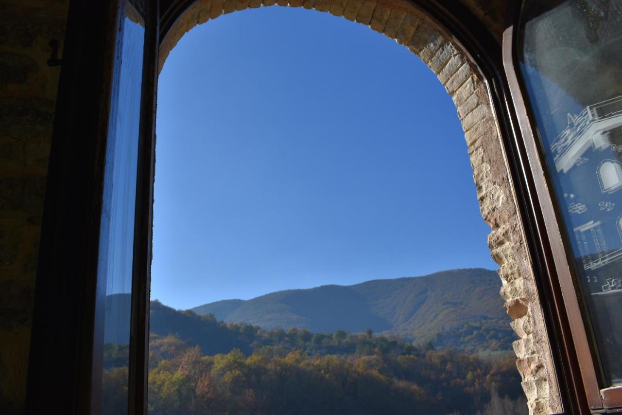 Agriturismo Marcofrate, A Retreat In The Nature Valtopina Exterior foto